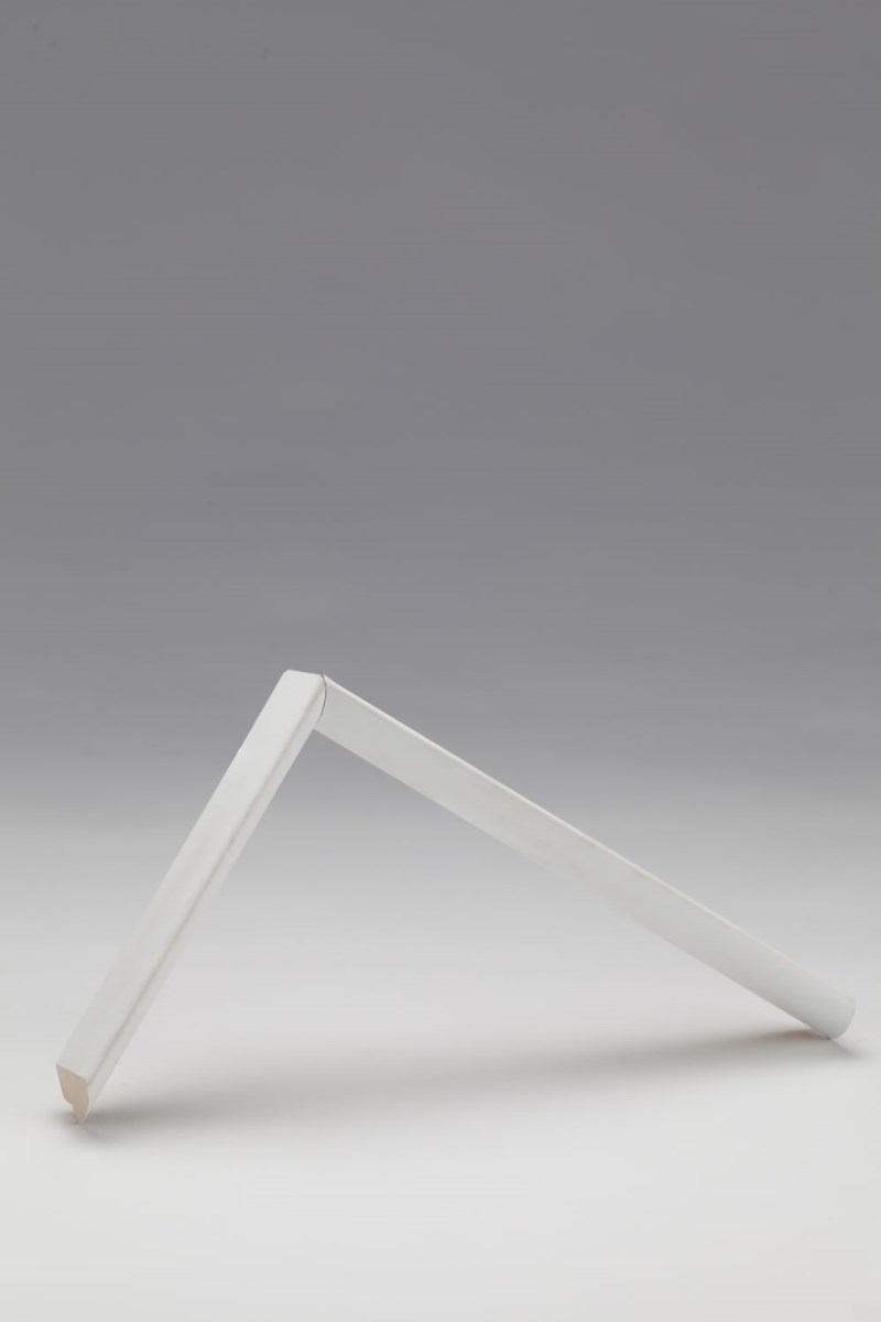 Beillini Contemporary Curved Matt White INDENT 21w x 61h
